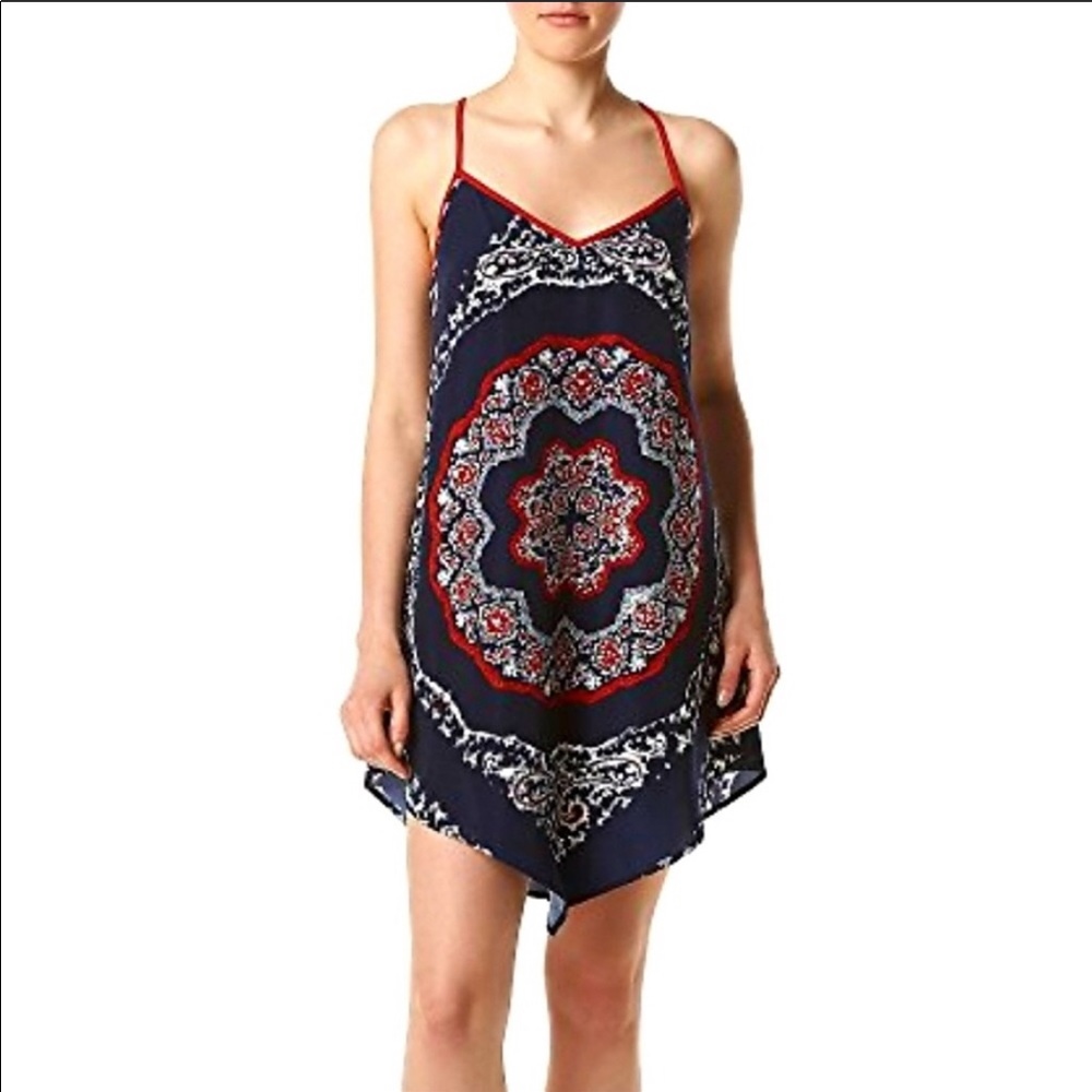 Cute mini handkerchief dress sz large